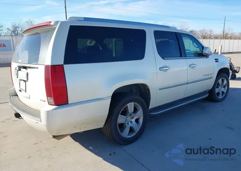 2007 Cadillac Escalade Esv Standard z USA, uszkodzony, nr VIN 1GYFK66847R263225